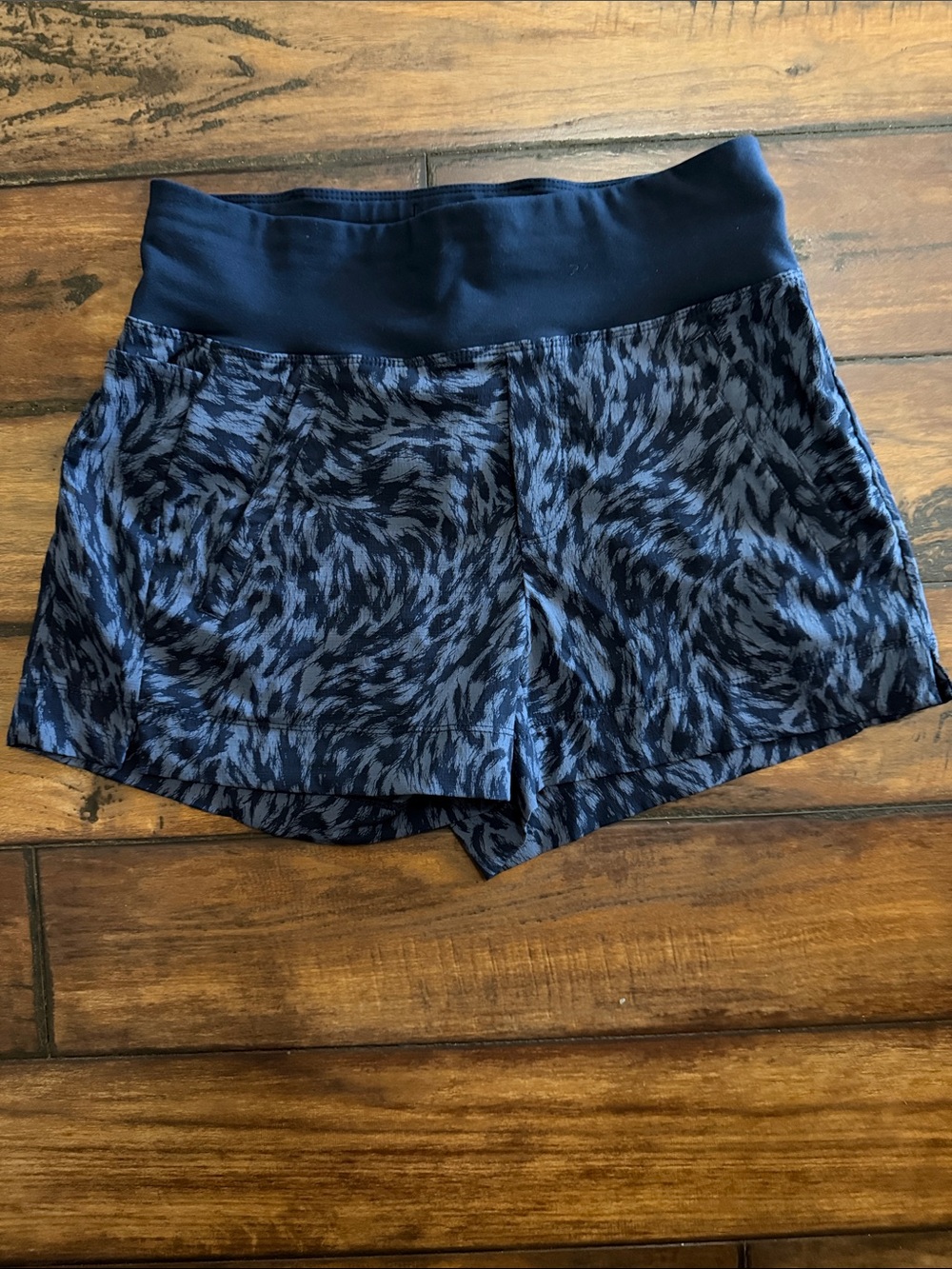 Athleta Like New Blue and Navy Trekkie North Printed  Athletic Shorts